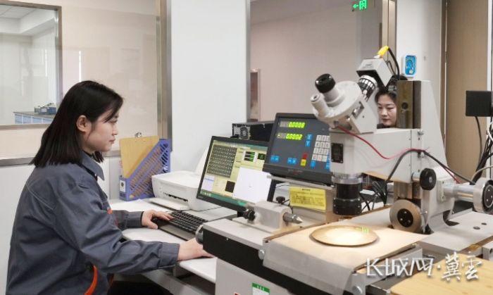 山海關(guān)長(zhǎng)城文創(chuàng)絲網(wǎng)印刷技術(shù)